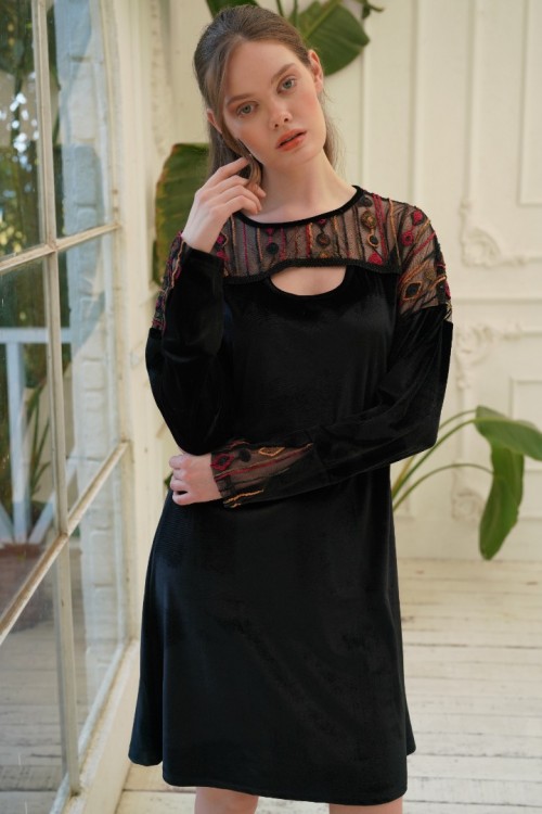 İPEKMOOD İPEKMOOD TUL NAKIŞ DETAYLI KADİFE ELBİSE İPK2005